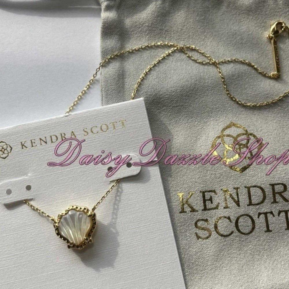 New Kendra Scott Brynne Shell Seashell Necklace Ivory Mother Pearl Gold Plated